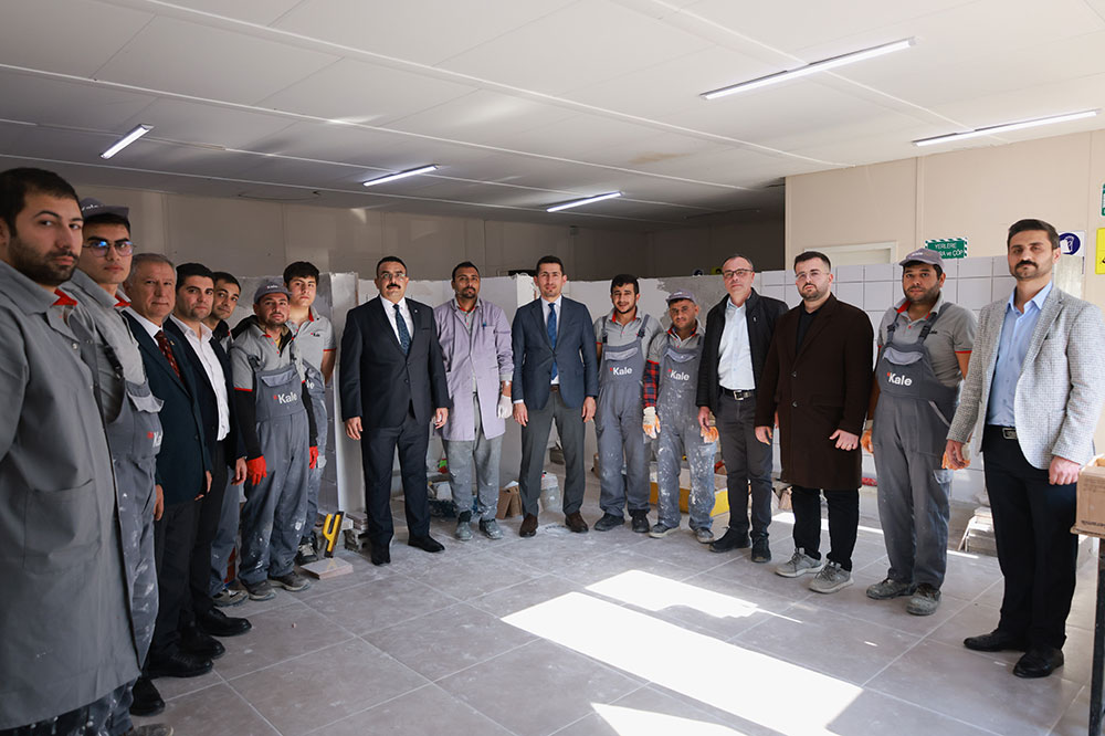 3g7a8180-20250201103204.jpg