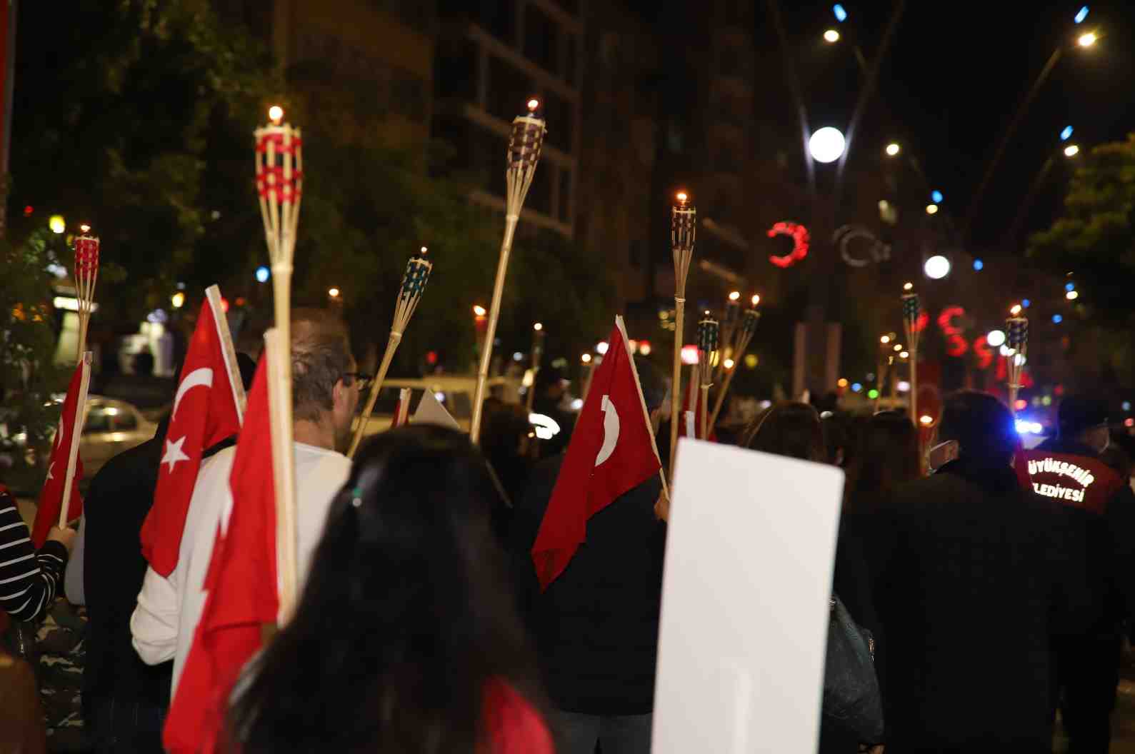crop_015402fb-3518-4018-8ca3-3eca299eddfc.jpeg