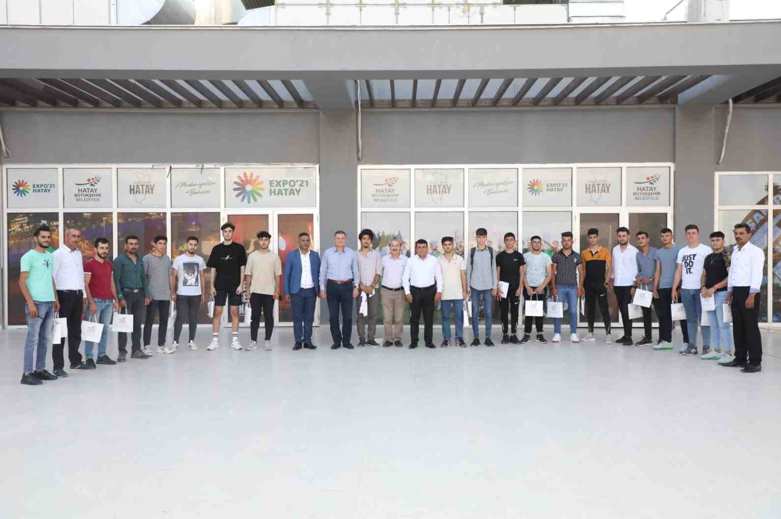 crop_023200e1-eae2-4f34-965a-ed811f2c00cb.jpg
