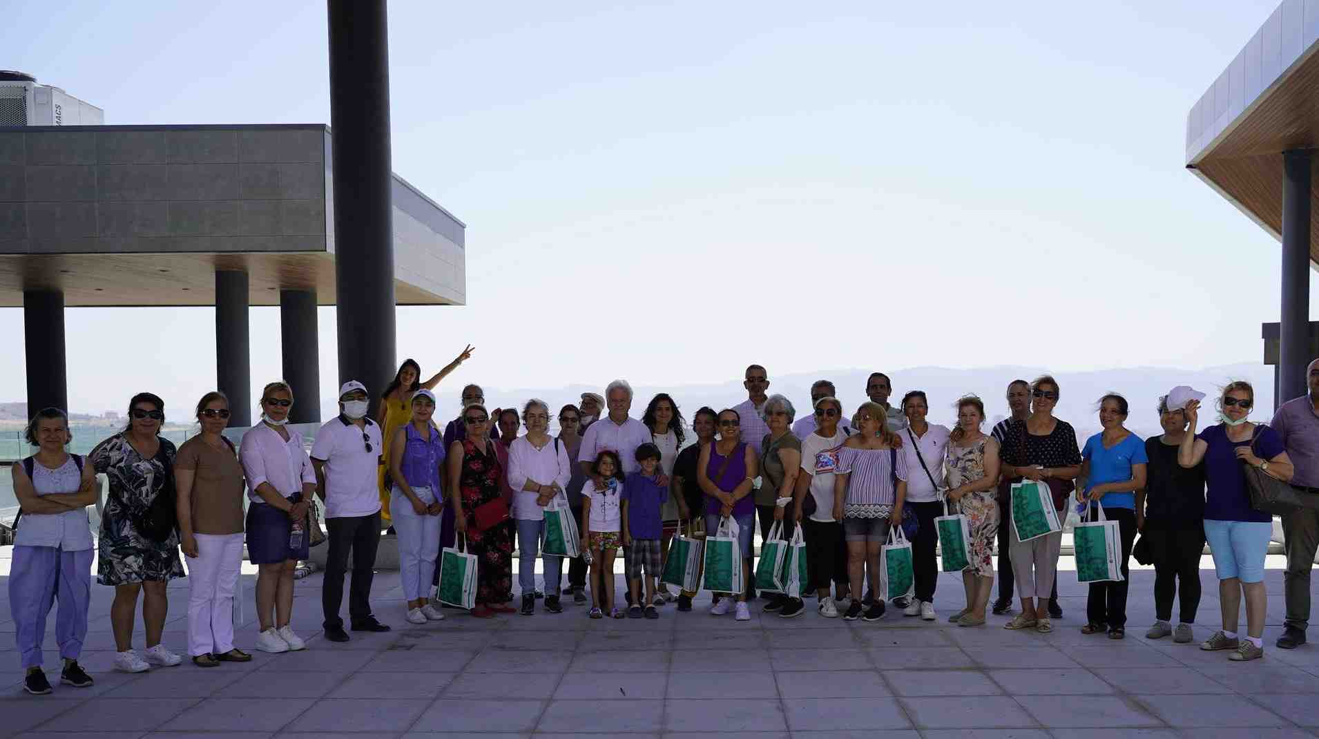 crop_078addb7-98ad-4774-9921-cbb2db482eb7.jpg