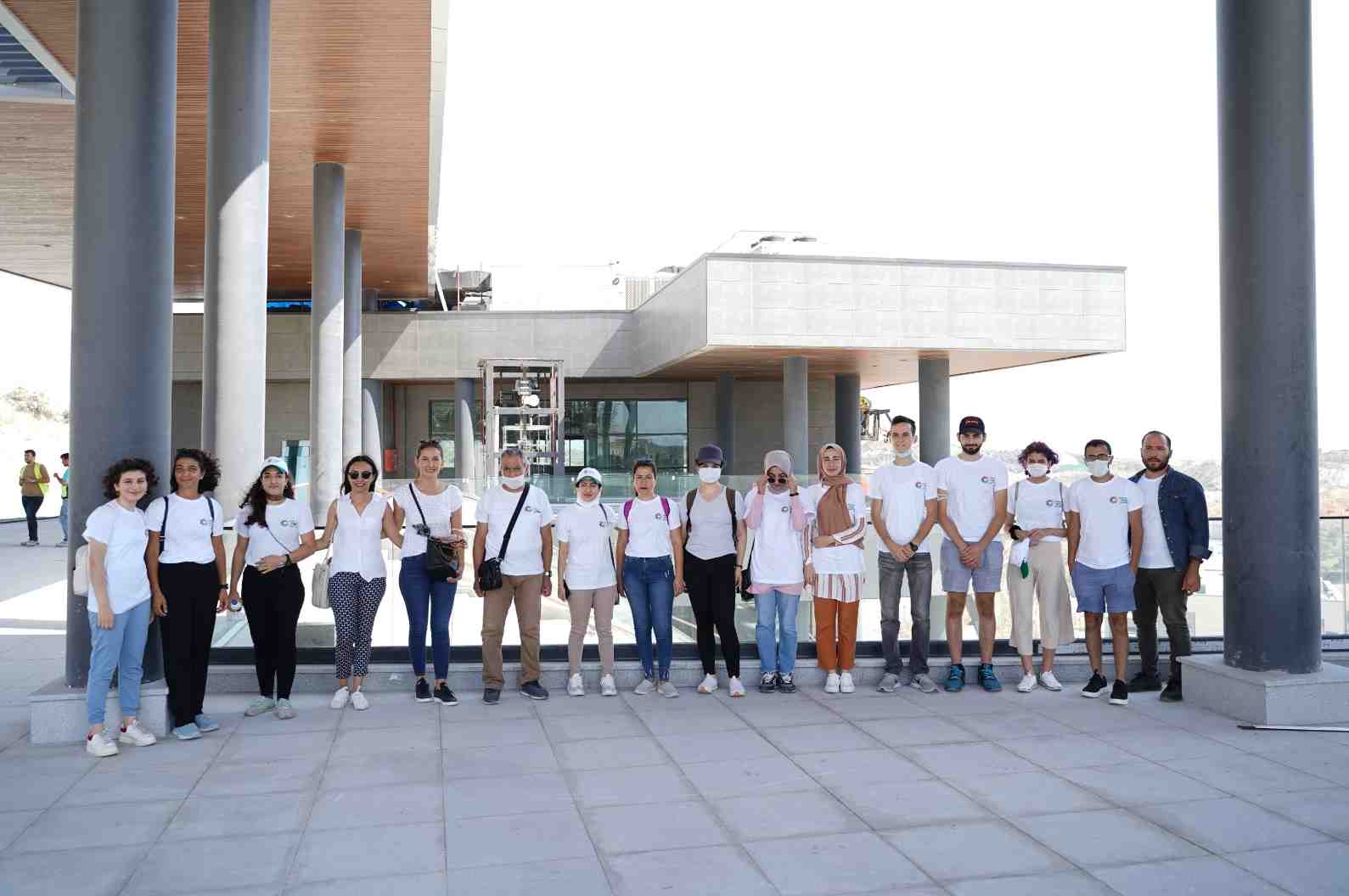 crop_1af22a59-5d01-456a-abea-0031bc7b2cf6.jpg