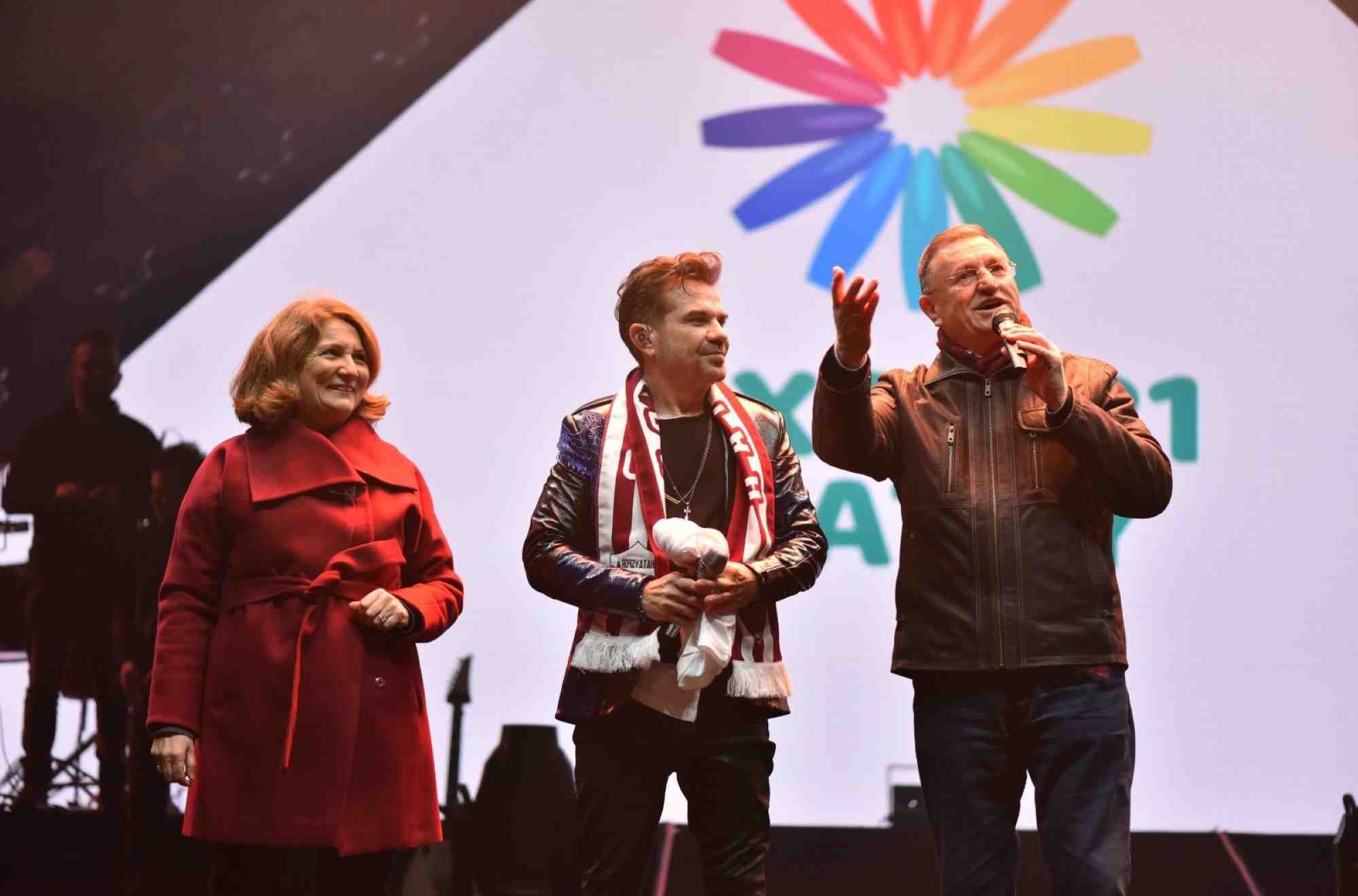 crop_280f1157-f52d-4a9a-a4be-e99c16214854.jpg