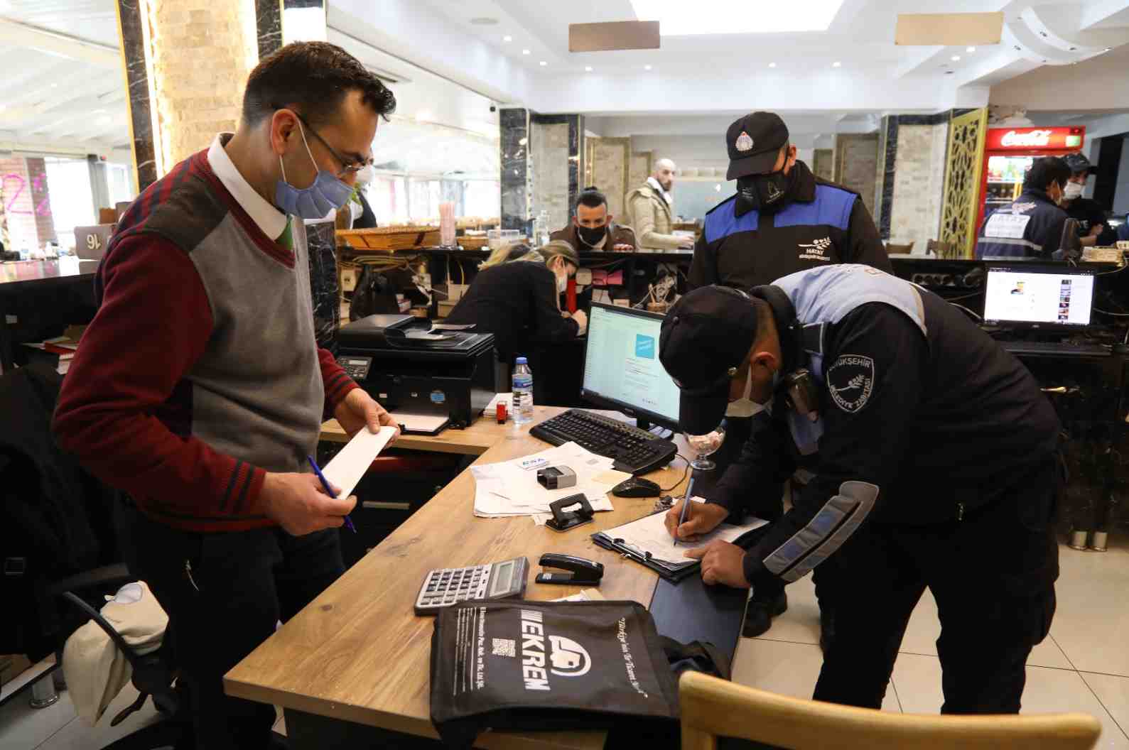 crop_28809e40-50f8-41aa-ba2f-38d668eca314.jpeg
