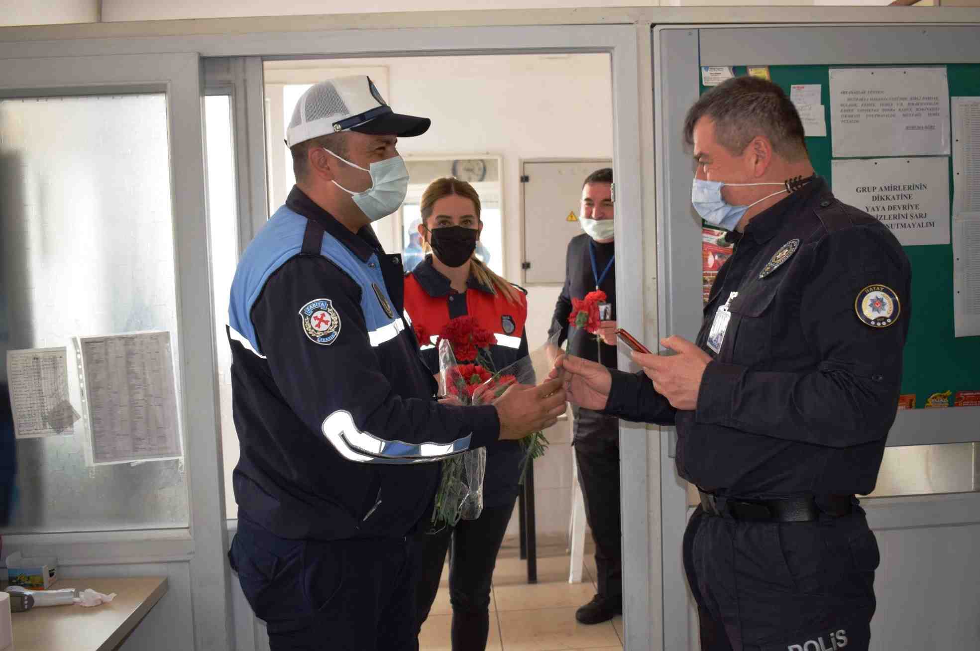 crop_29ed48d1-8939-428f-b0f5-7af773980bc7.jpg