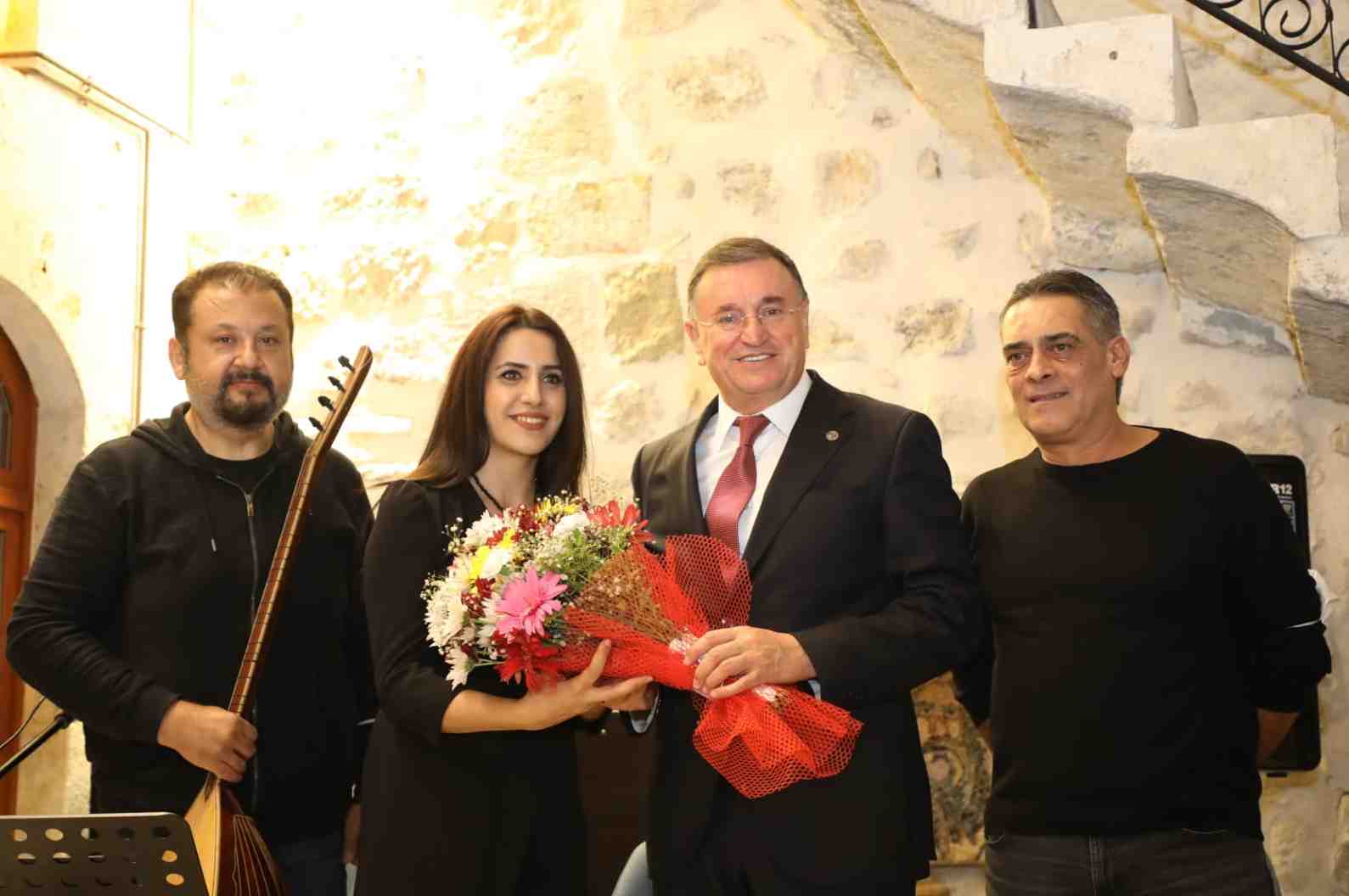 crop_3070e050-c6c2-422c-9cb0-2234fac805ae.jpeg
