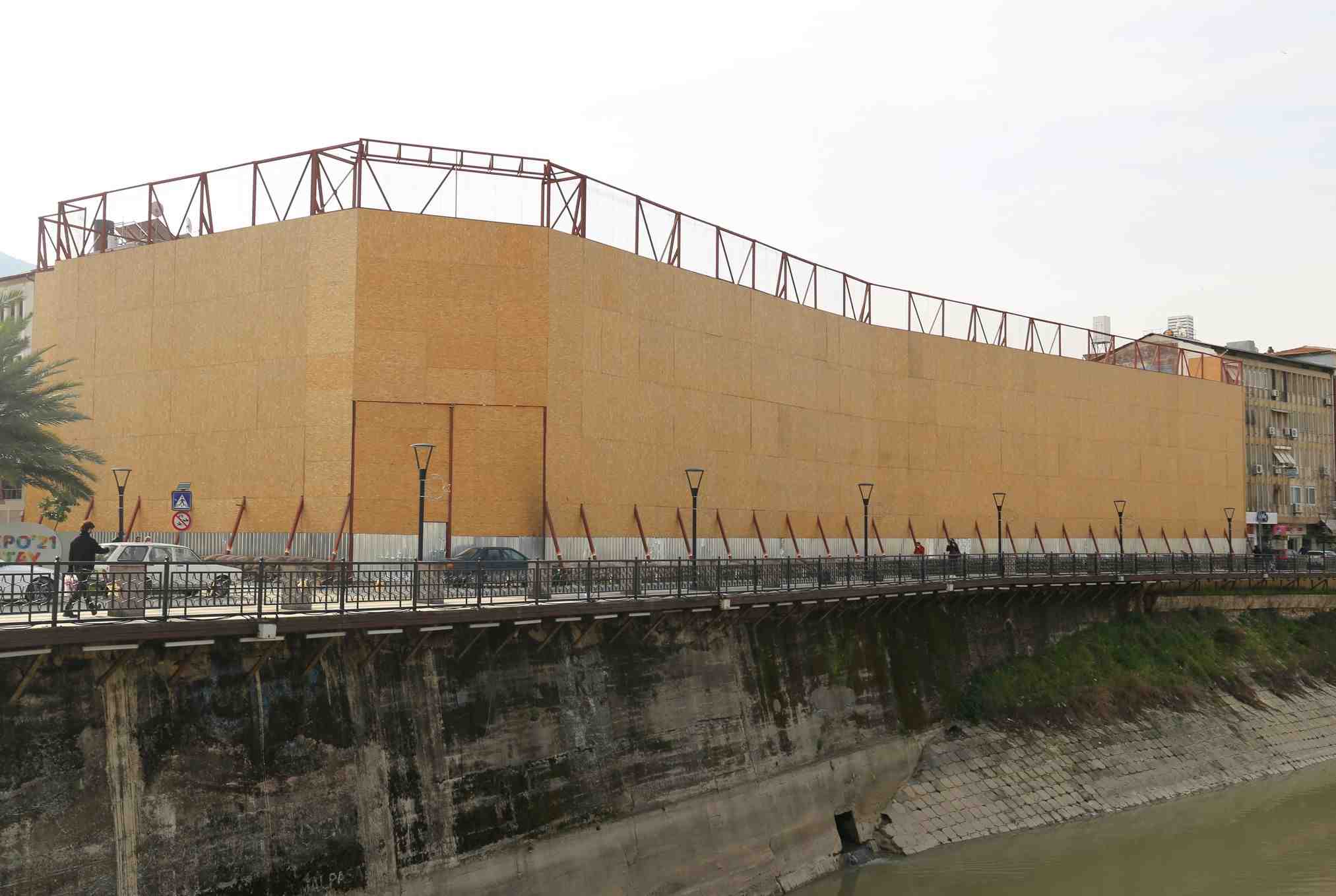 crop_495ca6a0-3df3-4ea4-9967-42ca435efbc0.jpg
