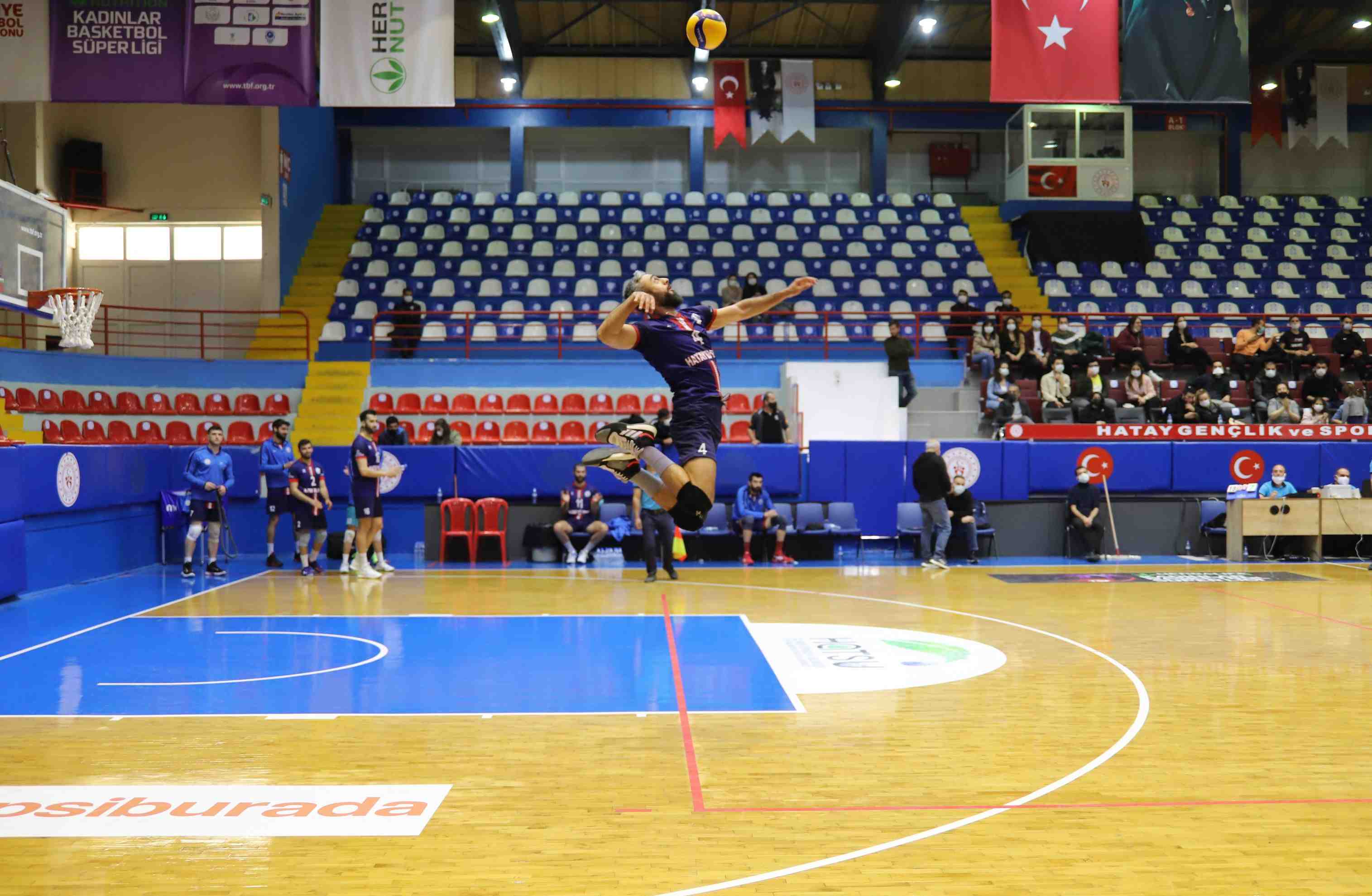 crop_52e25a27-c30e-4620-91a7-fe066e17db46.jpg