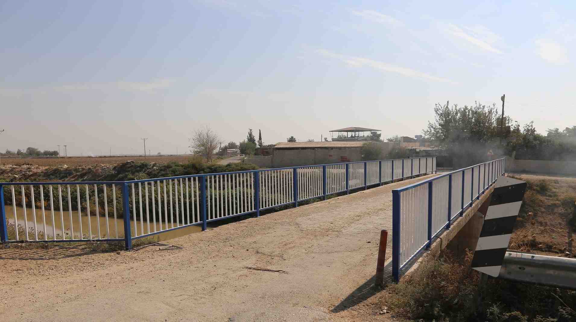 crop_64f81207-25e1-4ec2-aef5-211c0bdbaa1c.jpg