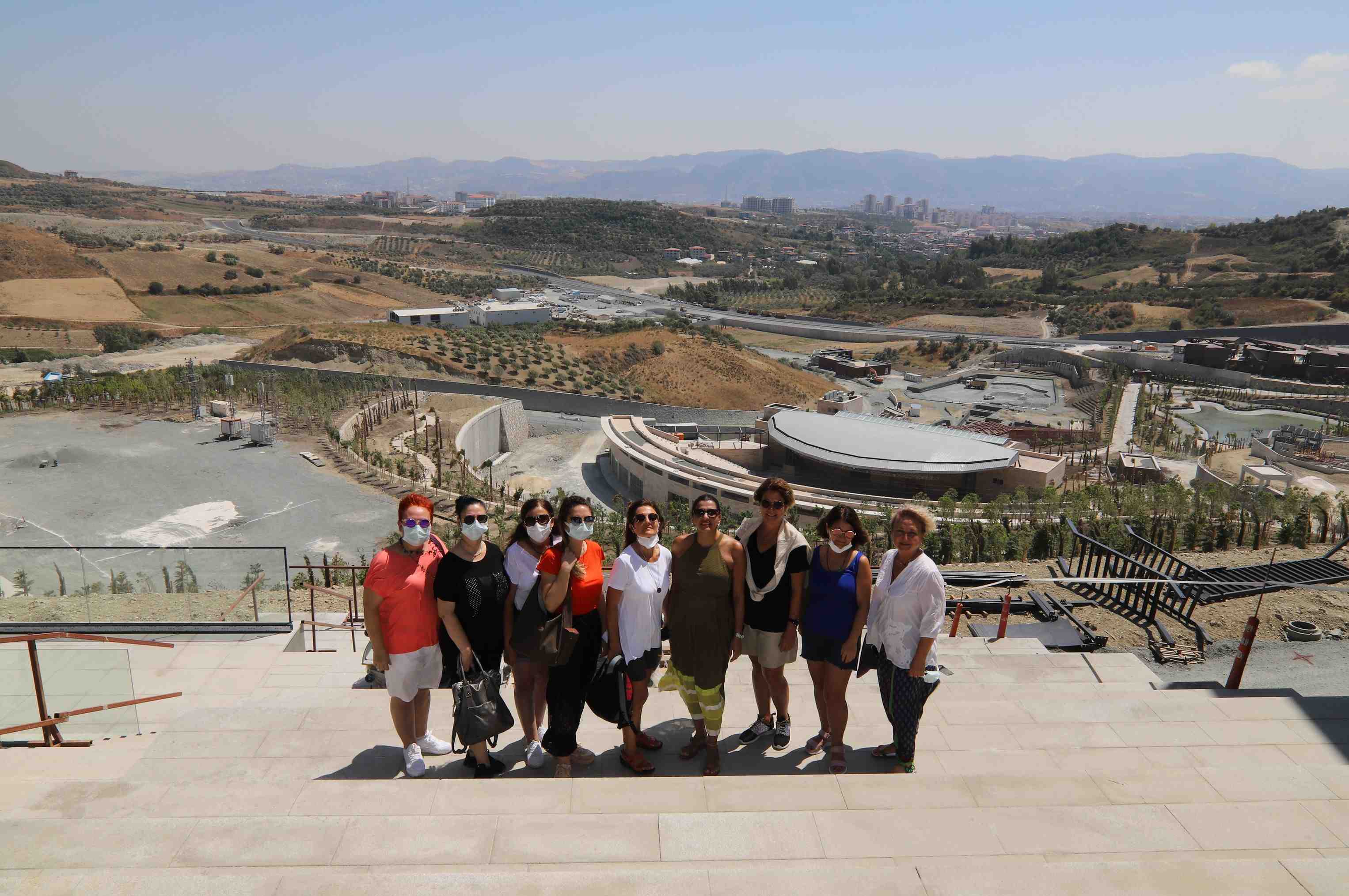 crop_6821db94-f067-463a-80bc-94ba79455ab5.jpg