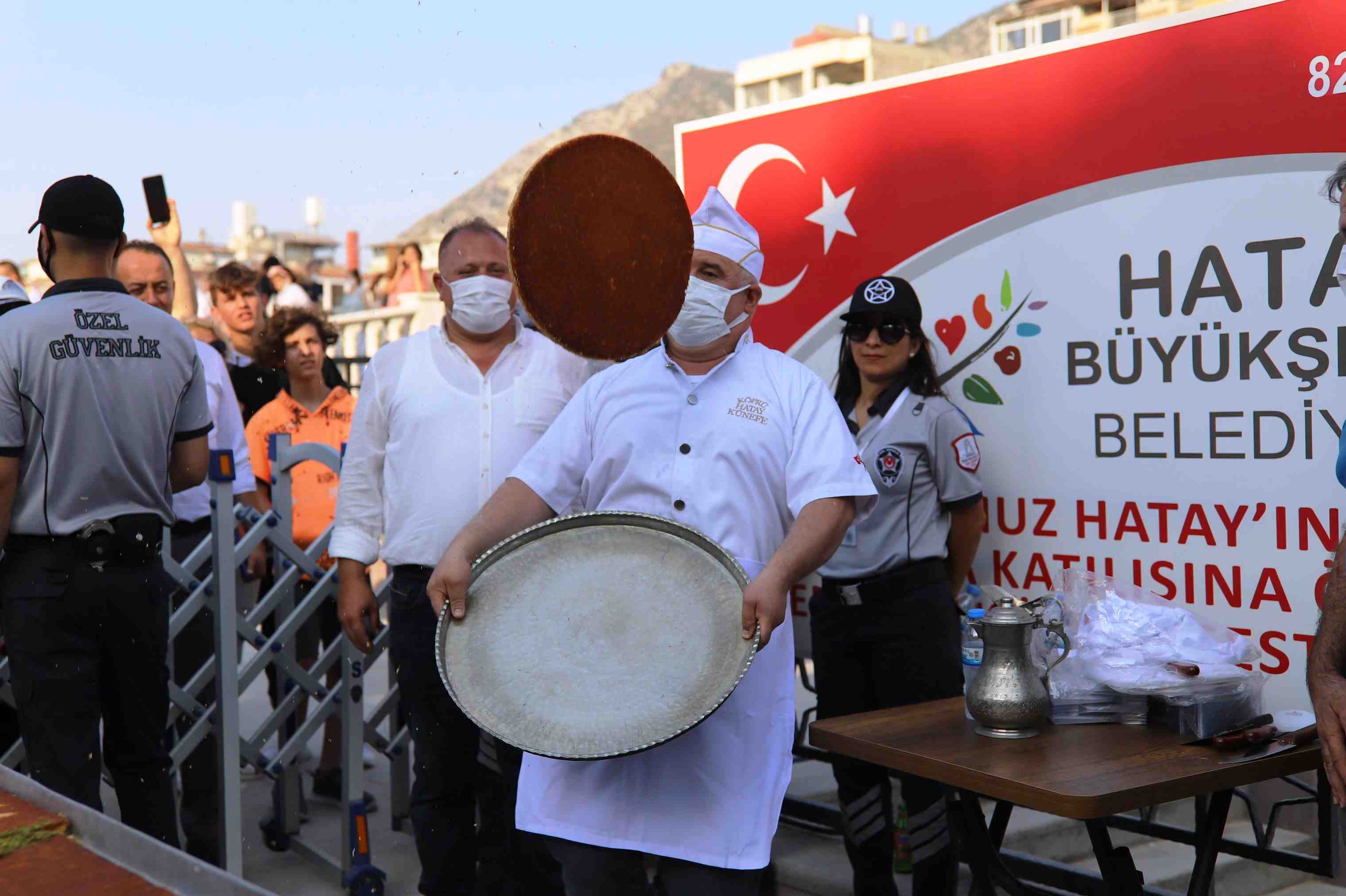 crop_6d2eeb65-7b20-49b6-b54b-382eb04f97c1.jpg