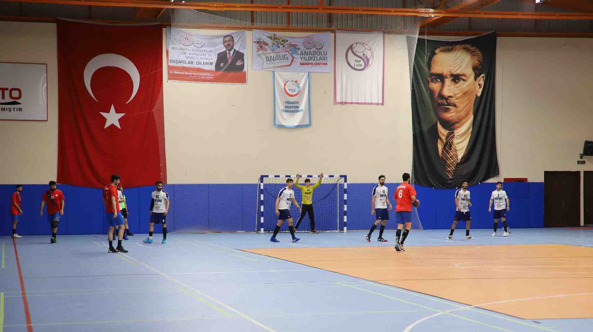 crop_764e61dd-df34-4556-aaf9-cba855685bfa.jpg