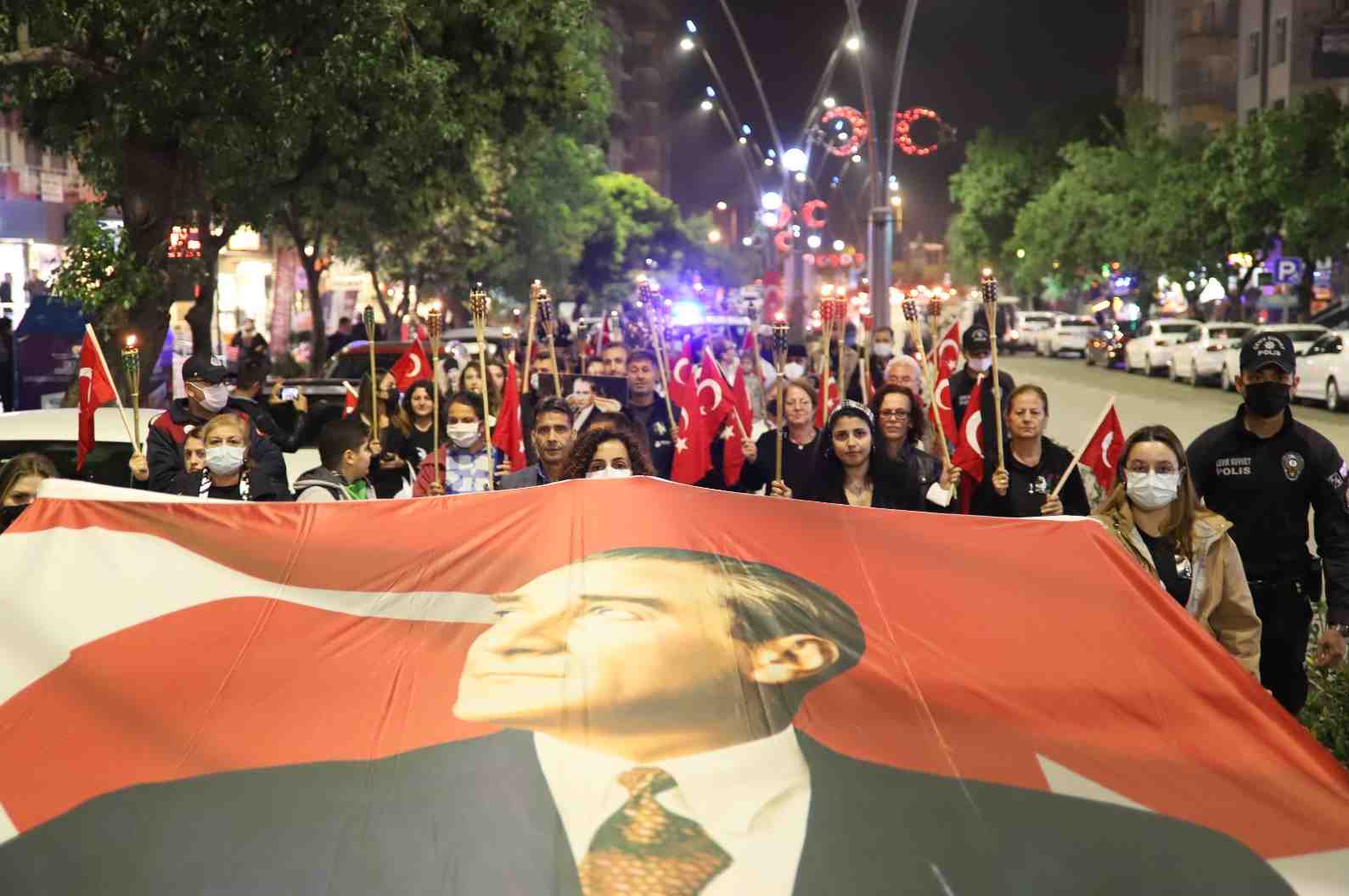crop_7f3964c2-4bc1-423b-a853-d02615bf32d4.jpeg