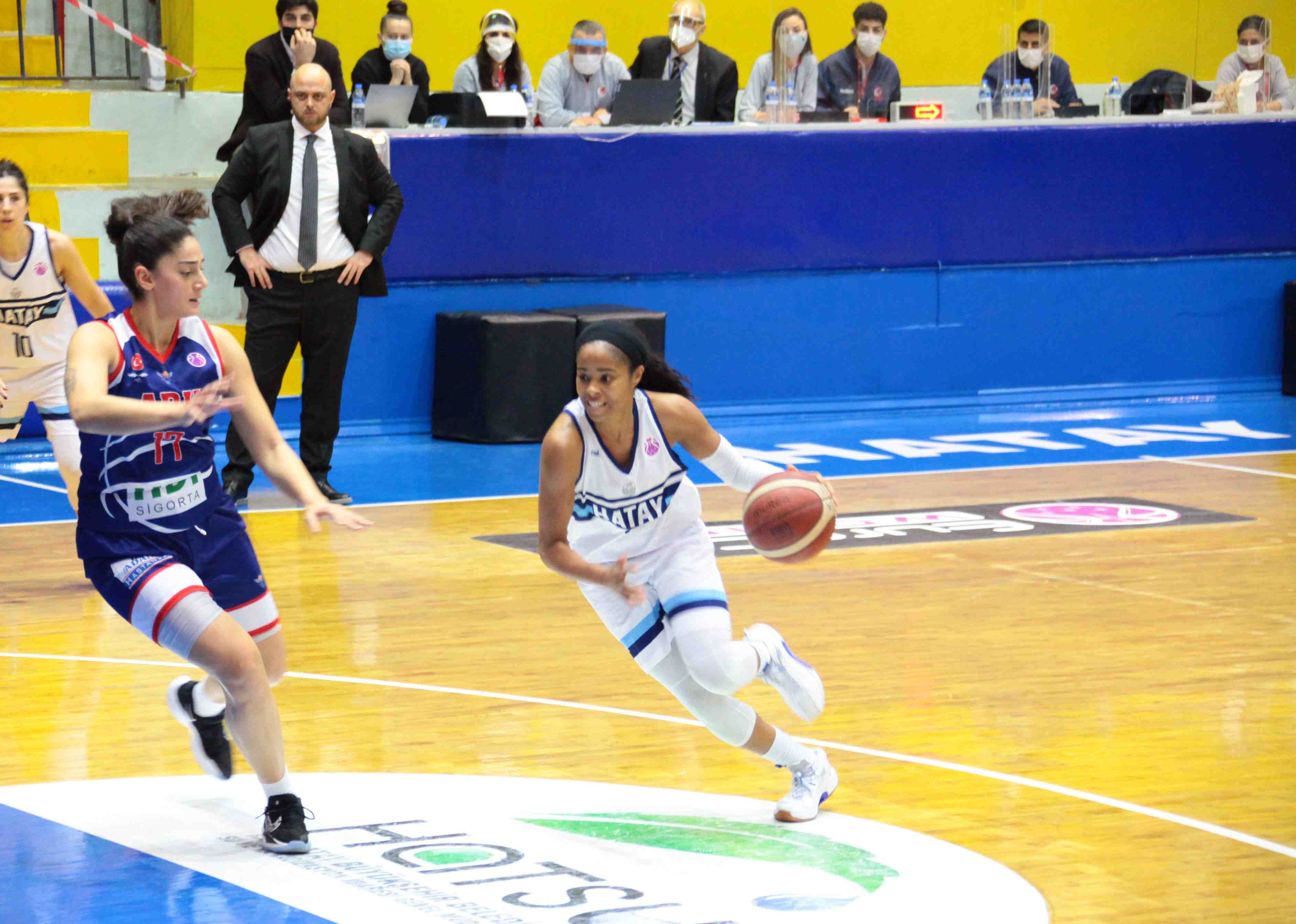 crop_86747408-0957-4693-9bdf-f16176f3869b.jpg