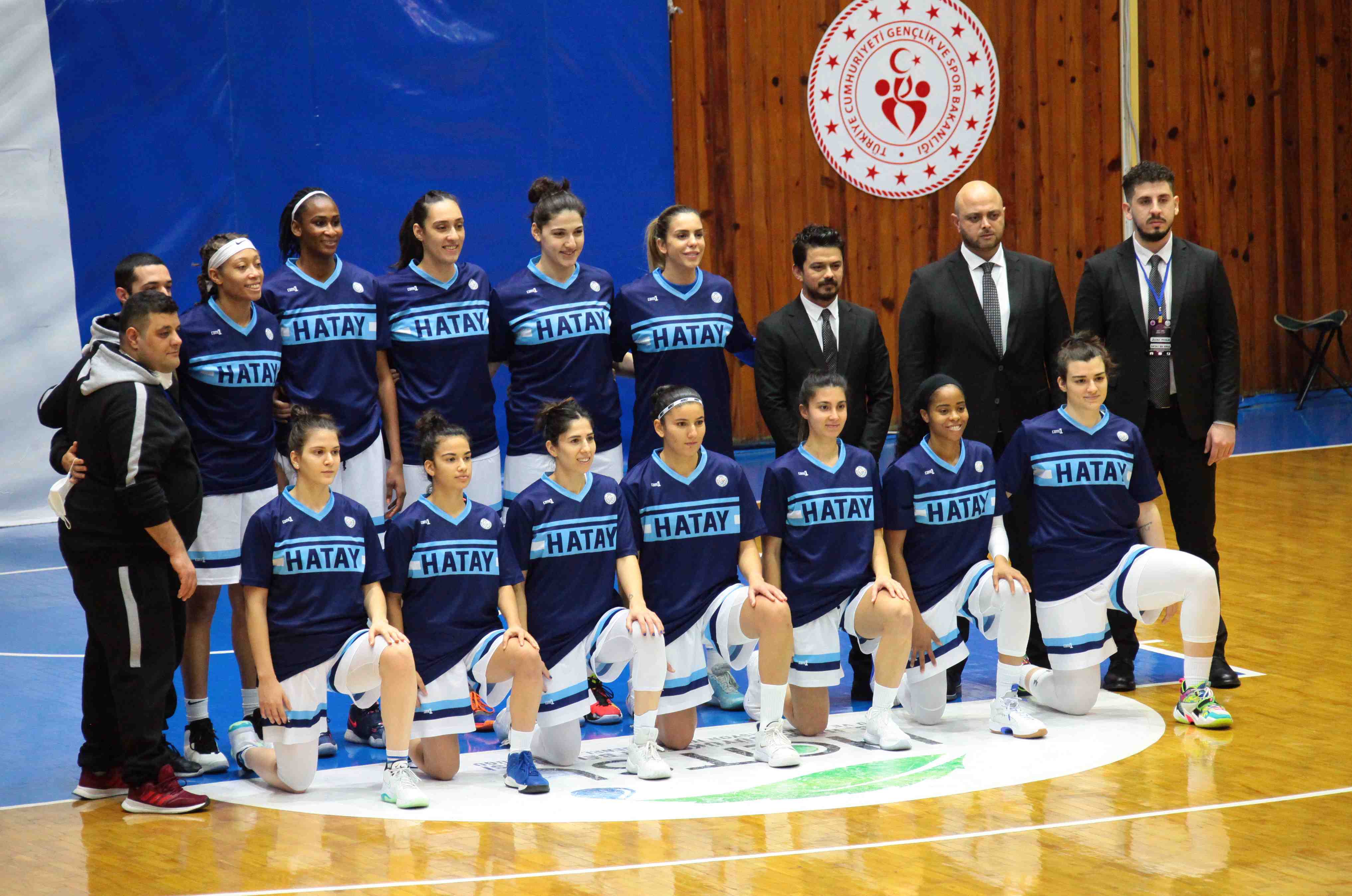 crop_a89e8ac3-3696-42d8-a85a-9955aeea0335.jpg