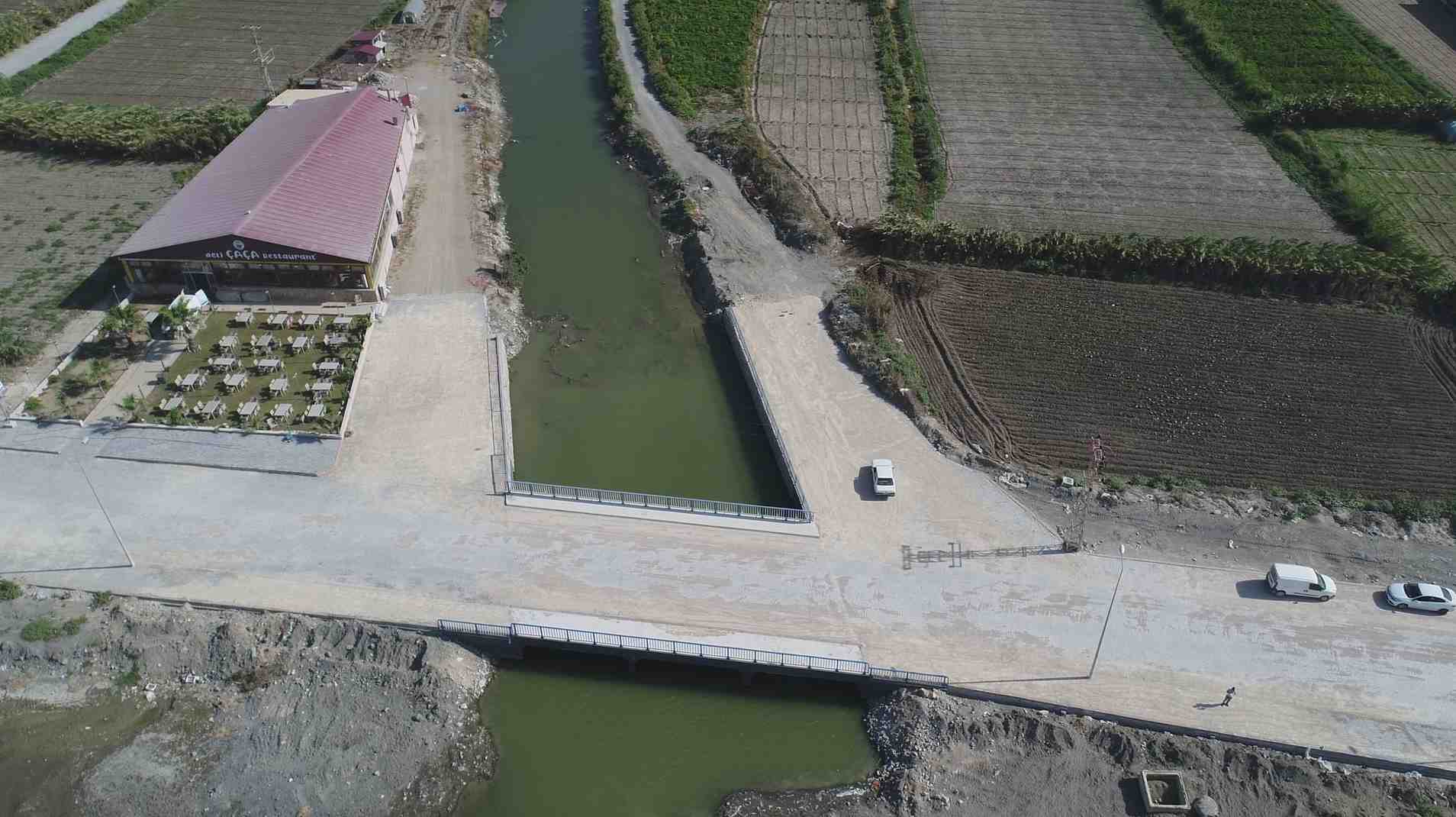crop_c3529220-1c5c-4ca6-a223-30c1b85214cd.jpg