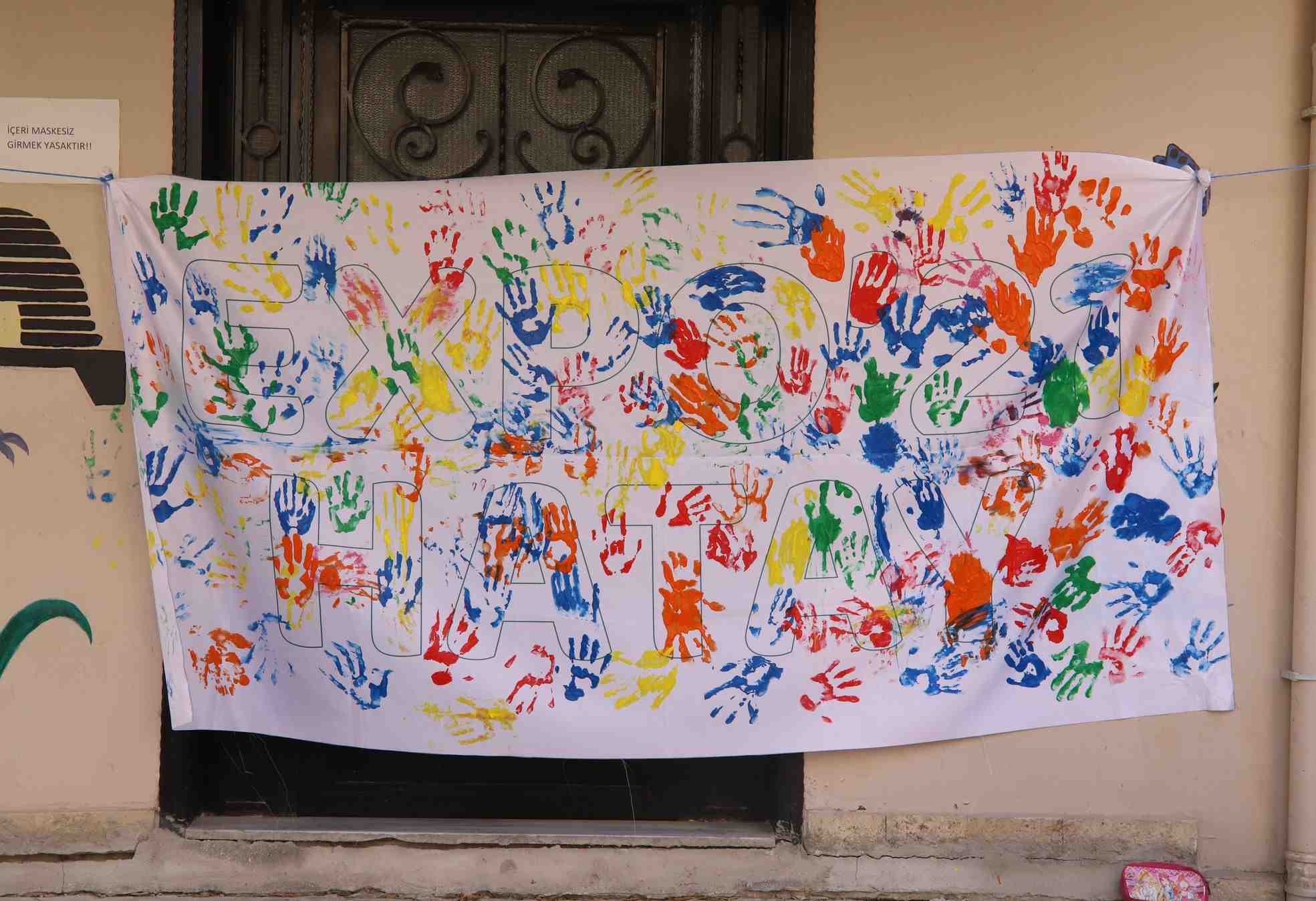 crop_de82fc00-4e5e-4d78-ba3c-48d631391ff5.jpg