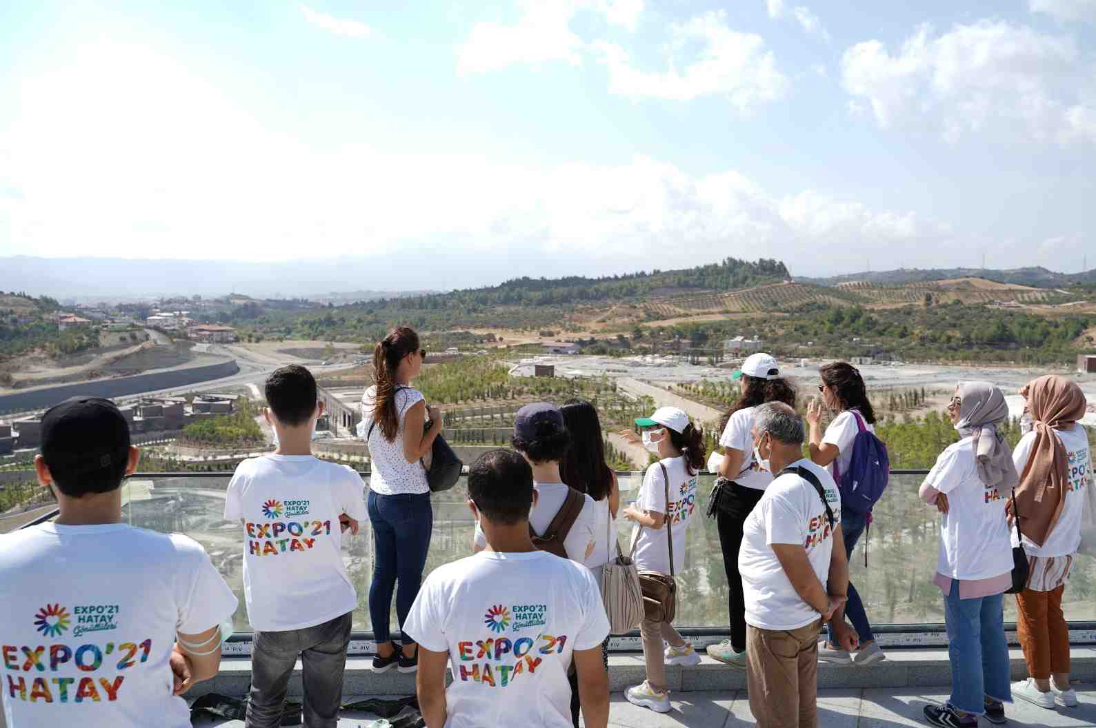 crop_ed6b25de-6bf7-43be-bbe6-02c34843b470.jpg