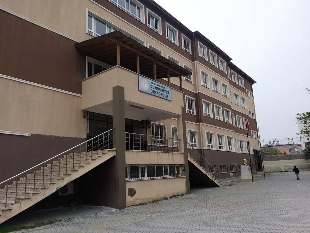 uNEptFaFqkh63yXpHfhb.jpg